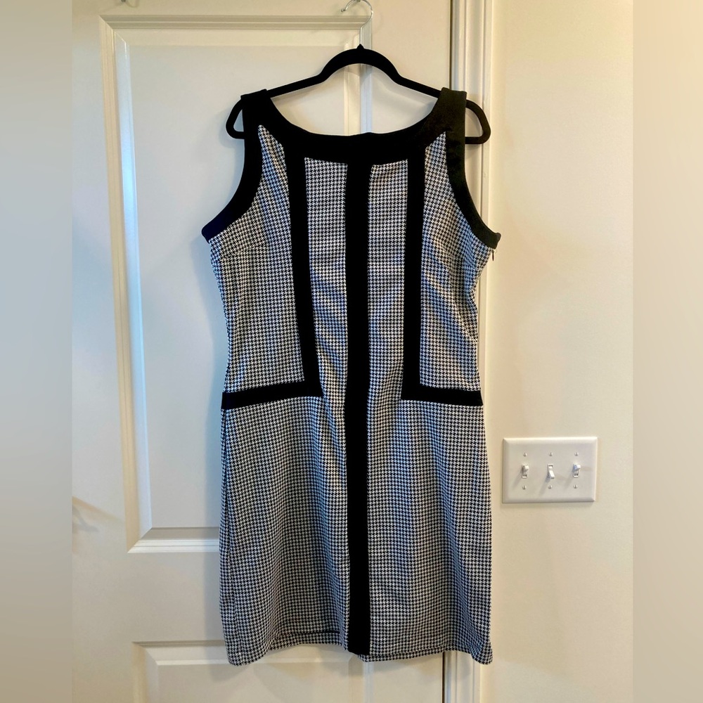 Beautiful houndstooth dress